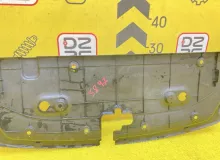 Накладка на телевизор TOYOTA HARRIER 2014 5328948020 ZSU60W 3ZRFAE, передняя