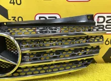 Решетка радиатора Mercedes-Benz V-CLASS 2008 A63988002859120 W639 M272E35/272.978/272978, передняя
