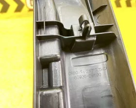 Пластик замка багажника TOYOTA