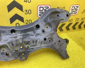 Балка под двс Toyota