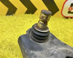 Рычаг Mazda