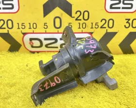 Подушка двигателя TOYOTA
