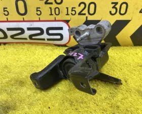 Подушка двигателя TOYOTA