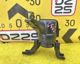 Подушка двигателя Toyota