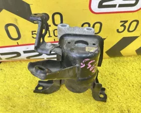 Подушка двигателя Toyota