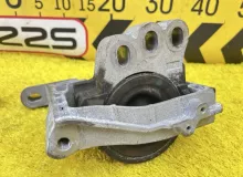 Подушка двигателя MAZDA CX-30 2019- BDEL39060 DM8P S8DPTS, передняя правая