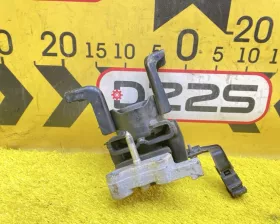 Подушка двигателя TOYOTA