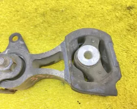 Подушка двигателя Honda