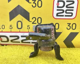 Подушка двигателя TOYOTA