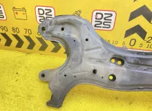 Балка под двс TOYOTA ESQUIRE 2015 5120128241 ZRR85G 3ZRFAE, передняя