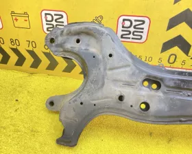 Балка под двс Toyota