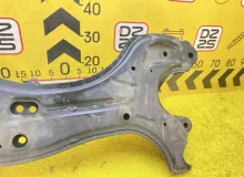 Балка под двс TOYOTA ESQUIRE 2015 5120128241 ZRR85G 3ZRFAE, передняя