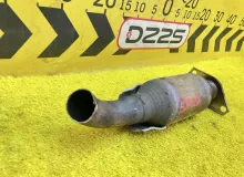 Катализатор TOYOTA SIENTA 2016 1741021D40 NHP170G 1NZFXE, передний