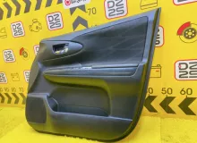 Обшивка дверей TOYOTA WISH 2012/Цвет 202 6761068230B2 ZGE20W 2ZRFAE, передняя правая