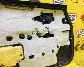 Обшивка дверей Toyota