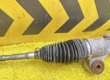Рулевая рейка TOYOTA ESQUIRE 2015 4551028240 ZRR85G 3ZRFAE, передняя
