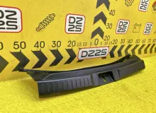 Пластик замка багажника SUZUKI ESCUDO 2016 7619154P015PK YE21S M16A, задний