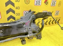 Балка под двс SUZUKI ESCUDO 2016 4581061M01 YE21S M16A, передняя