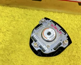 Подушка безопасности водителя SUZUKI