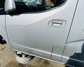 Дверь боковая Nissan