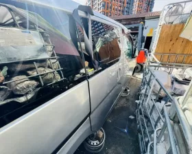 Дверь боковая Nissan