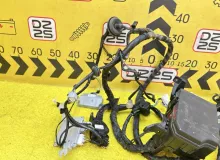 Коса под капот SUZUKI ESCUDO 2016 3691054PC0 YE21S M16A, передняя