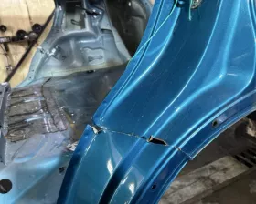 Крыло заднее Suzuki