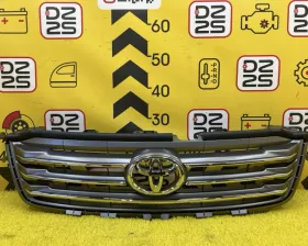 Решетка радиатора Toyota