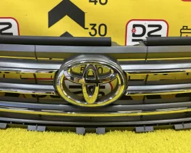 Решетка радиатора Toyota