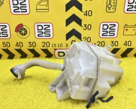 Бачок стеклоомывателя TOYOTA