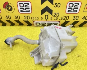 Бачок стеклоомывателя TOYOTA