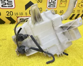 Бачок стеклоомывателя TOYOTA