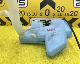 Бачок стеклоомывателя HONDA