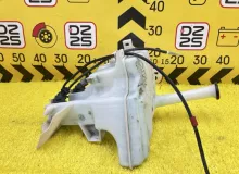 Бачок стеклоомывателя TOYOTA AQUA 2015 8531552440 NHP10 1NZFXE, передний