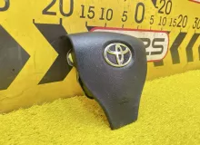 Подушка безопасности водителя TOYOTA ESQUIRE С ЗАРЯДОМ|2015 4513028601C0 ZRR85G 3ZRFAE, передняя