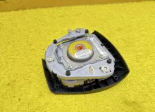Подушка безопасности водителя TOYOTA AQUA С ЗАРЯДОМ|2015 4513052650 NHP10 1NZFXE, передняя