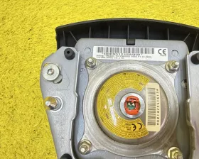 Подушка безопасности водителя TOYOTA