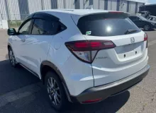 Влагоотделитель HONDA VEZEL 2015|Цвет NH788P 1723050T003 RU4 LEB, передний
