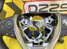 Руль TOYOTA ESQUIRE 2015 4510048540C1 ZRR85G 3ZRFAE, передний