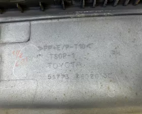 Подножка Toyota