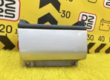 Подножка TOYOTA HIACE 2006 5177426031 KDH205V 2KDFTV, передняя левая