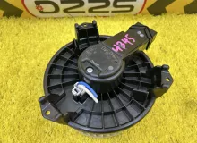 Мотор печки TOYOTA HIACE 2006 8710326060 KDH205V 2KDFTV, передний