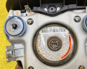 Подушка безопасности водителя HONDA