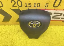 Подушка безопасности водителя TOYOTA ESQUIRE С ЗАРЯДОМ|2015 4513028601C0 ZRR85G 3ZRFAE, передняя