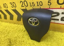 Подушка безопасности водителя TOYOTA ESQUIRE С ЗАРЯДОМ|2015 4513028601C0 ZRR85G 3ZRFAE, передняя