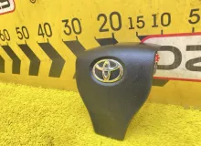Подушка безопасности водителя TOYOTA ESQUIRE С ЗАРЯДОМ|2015 4513028601C0 ZRR85G 3ZRFAE, передняя