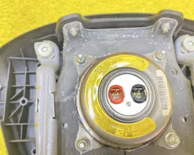 Подушка безопасности водителя TOYOTA