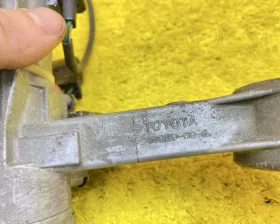 Замок зажигания Toyota