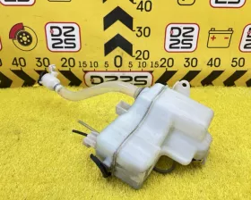 Бачок стеклоомывателя TOYOTA