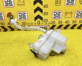 Бачок стеклоомывателя TOYOTA